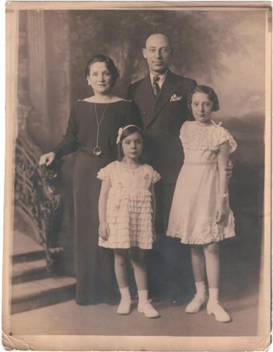 Celia, Harold, Rhea, Blossom